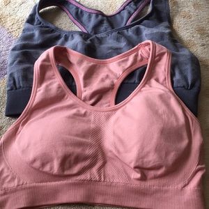2 sports bras